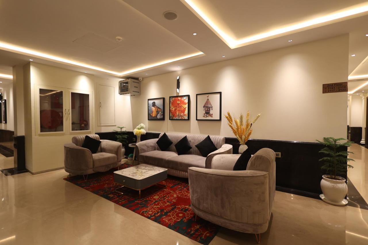 The Ramayana Hotel, Ayodhya Extérieur photo