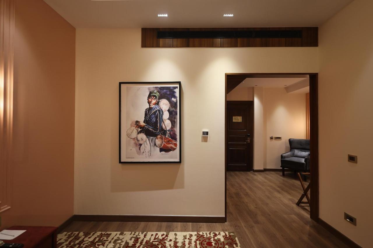 The Ramayana Hotel, Ayodhya Extérieur photo