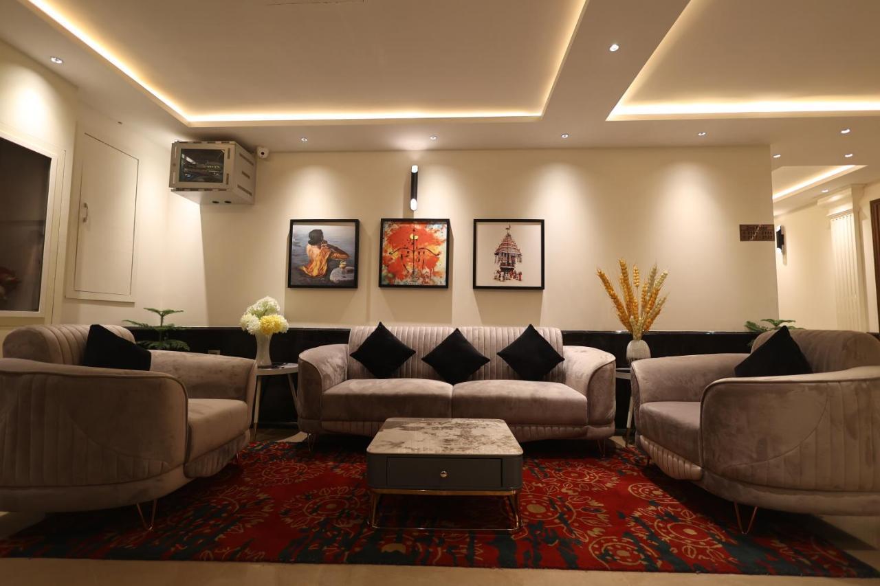 The Ramayana Hotel, Ayodhya Extérieur photo